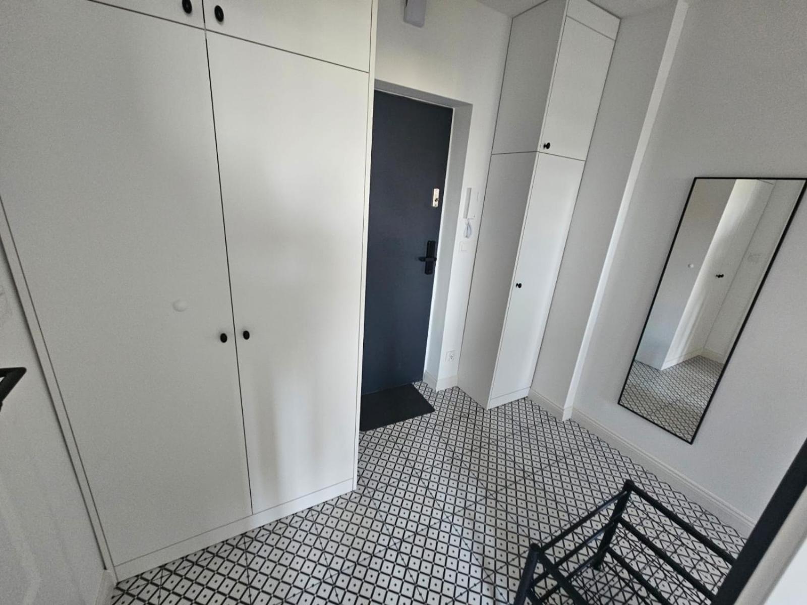 Tg Loft *